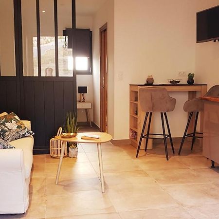 Apartament House Castirla Zewnętrze zdjęcie
